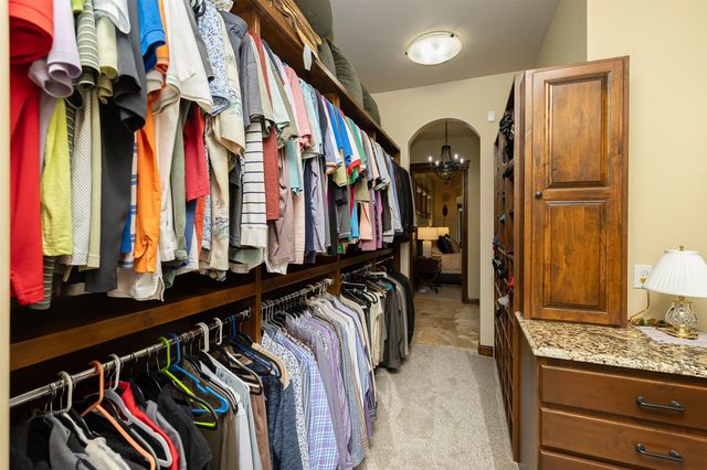 809 NE Bridge Creek Court, Grimes, IA 50111