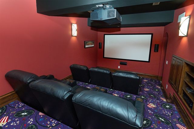 809 NE Bridge Creek Court, Grimes, IA 50111