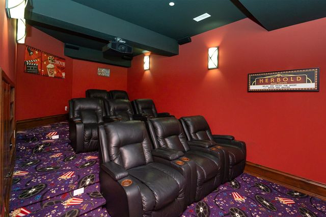 809 NE Bridge Creek Court, Grimes, IA 50111