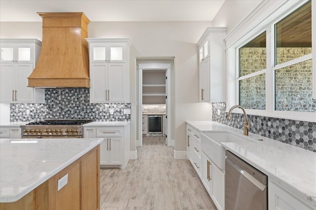 155 Juniper Drive, Longview, TX 75605