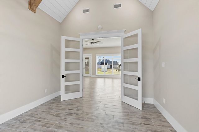 155 Juniper Drive, Longview, TX 75605