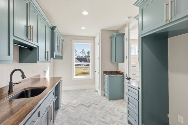 155 Juniper Drive, Longview, TX 75605