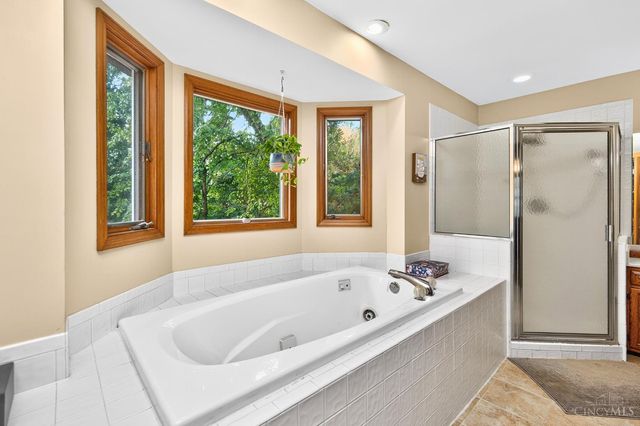 1706 Cottontail Drive, Miami Twp, OH 45150