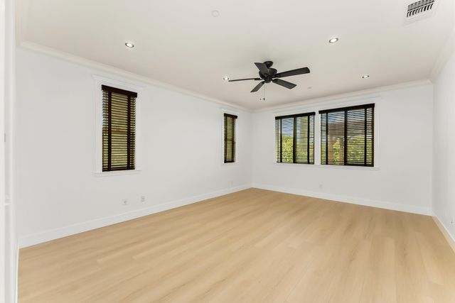 4080 Wyman Way, Roseville, CA 95747