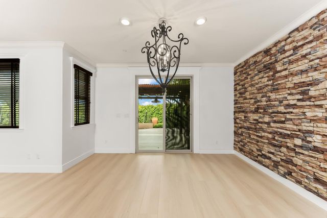 4080 Wyman Way, Roseville, CA 95747
