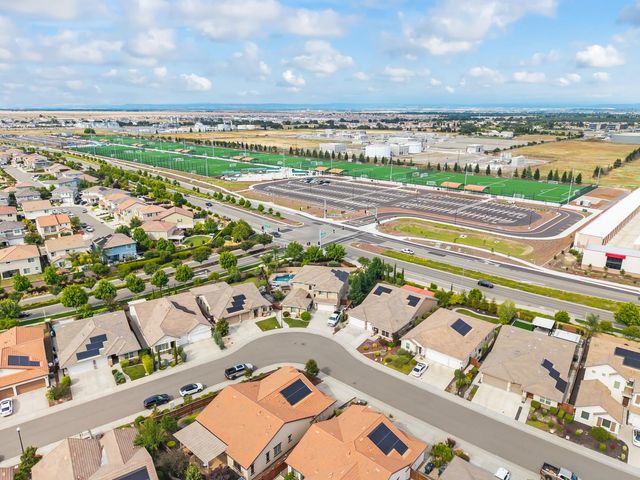 4080 Wyman Way, Roseville, CA 95747