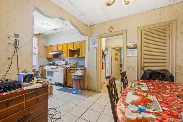 149 Dahill Road, Brooklyn, NY 11218