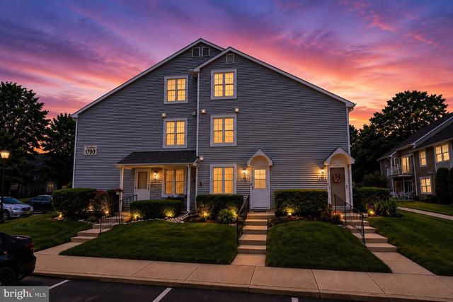 1705-A HEATHERSTONE CT, Mount Laurel, NJ 08054