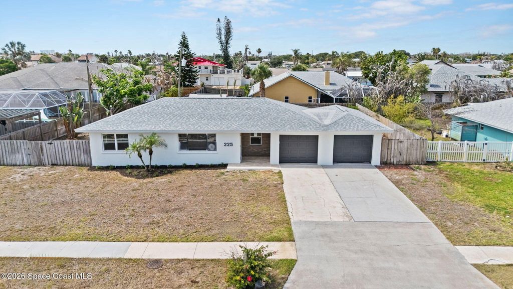 225 Wilson Avenue, Satellite Beach, FL 32937