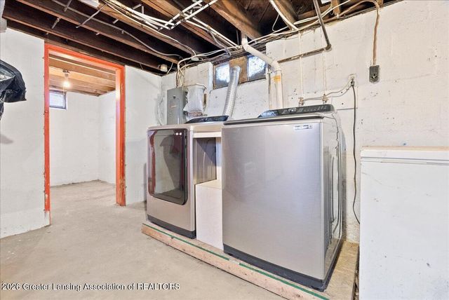 1520 Park Avenue, Lansing, MI 48910