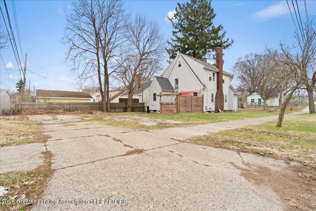 1520 Park Avenue, Lansing, MI 48910