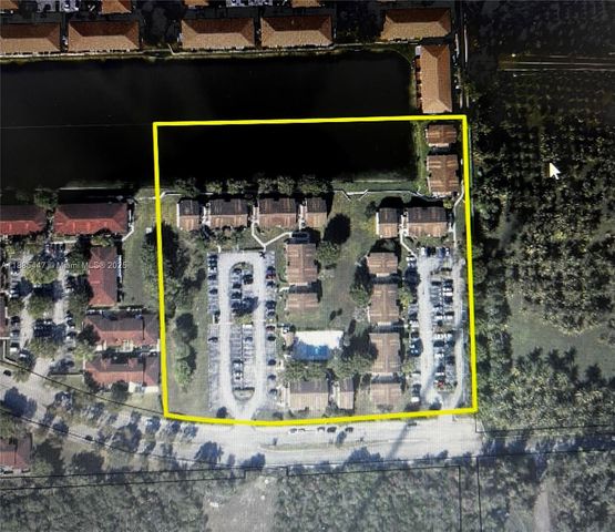 425 NW 210th St 102, Miami Gardens, FL 33169