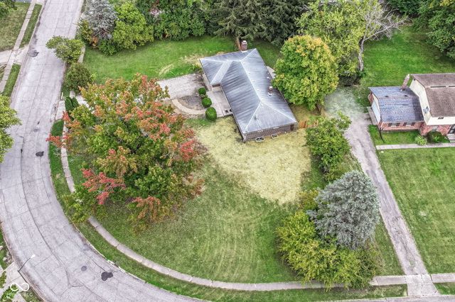 6211 E 55th Place, Indianapolis, IN 46226