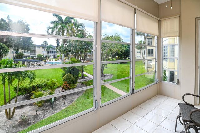 4431 NW 16th Street H205, Lauderhill, FL 33313