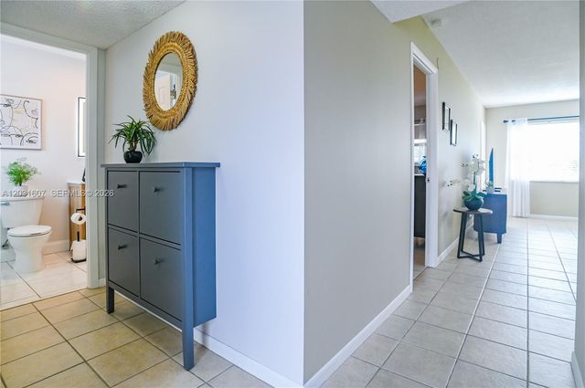 4431 NW 16th Street H205, Lauderhill, FL 33313