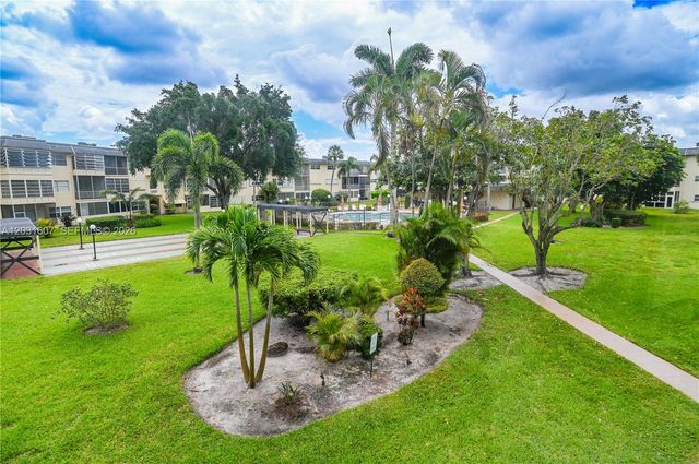 4431 NW 16th Street H205, Lauderhill, FL 33313