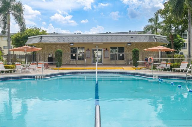 4431 NW 16th Street H205, Lauderhill, FL 33313