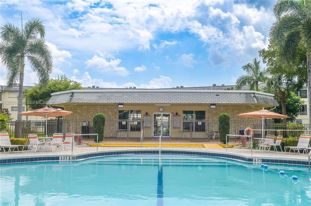 4431 NW 16th Street H205, Lauderhill, FL 33313