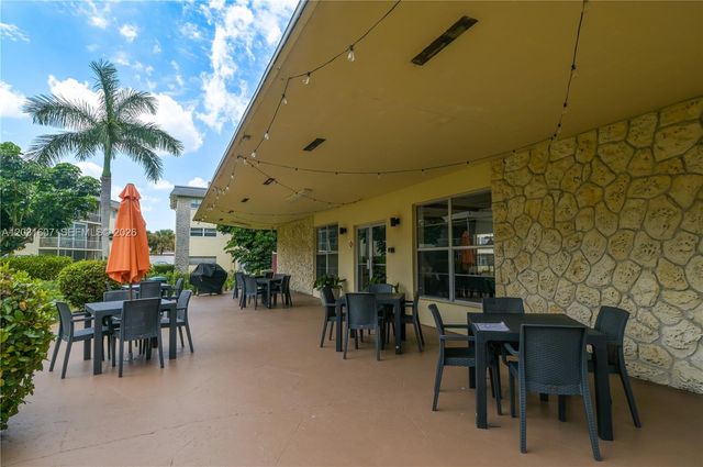 4431 NW 16th Street H205, Lauderhill, FL 33313