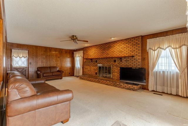 801 Irvin Avenue, Evansville, IN 47715