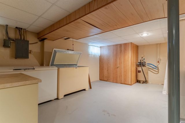 801 Irvin Avenue, Evansville, IN 47715