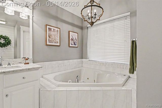 1263 Victoria Lane, Fenton, MI 48430
