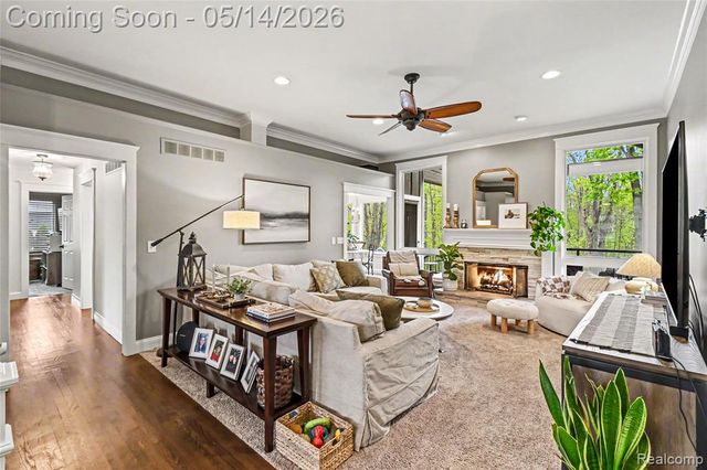 1263 Victoria Lane, Fenton, MI 48430