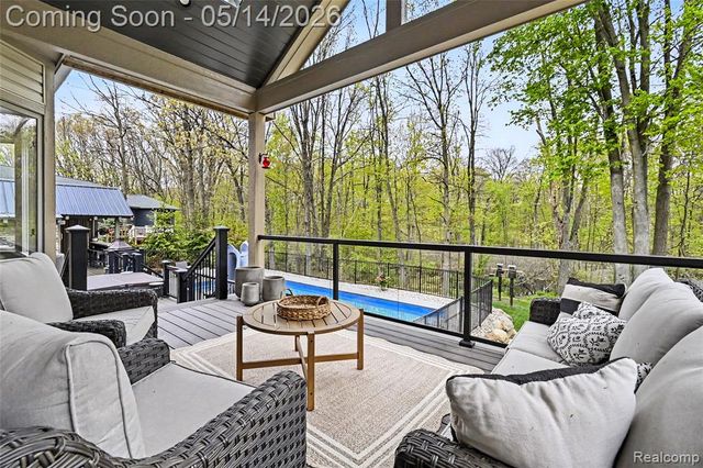 1263 Victoria Lane, Fenton, MI 48430