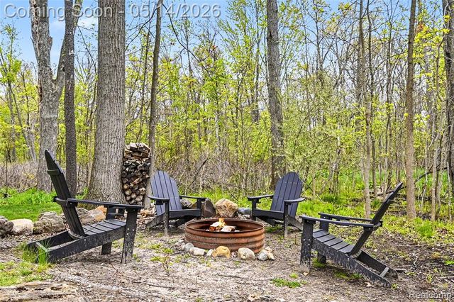 1263 Victoria Lane, Fenton, MI 48430