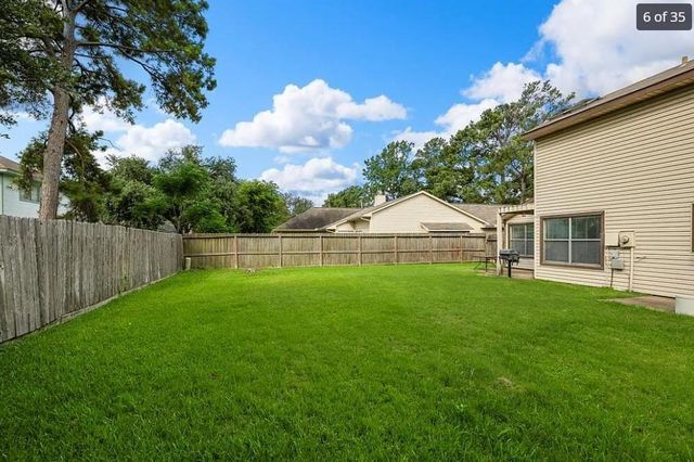 8530 Lake Crystal Drive, Houston, TX 77095