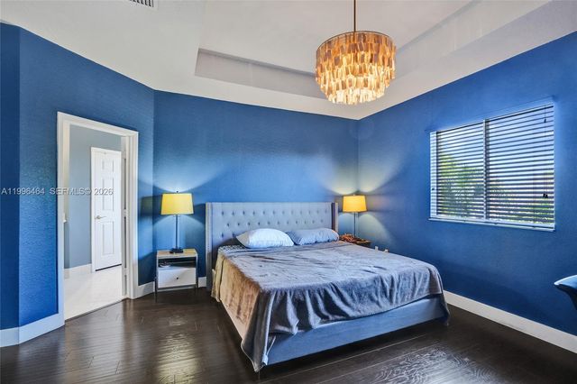 8987 SW 208th St, Cutler Bay, FL 33189