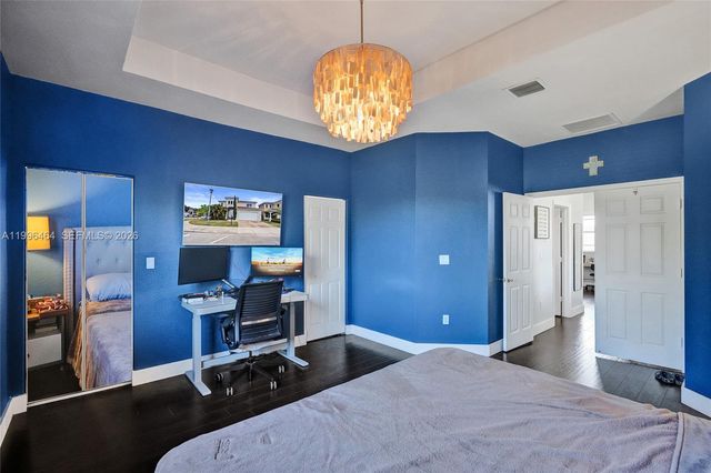 8987 SW 208th St, Cutler Bay, FL 33189