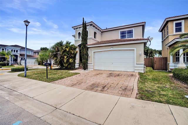 8987 SW 208th St, Cutler Bay, FL 33189