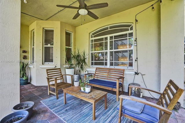 8987 SW 208th St, Cutler Bay, FL 33189