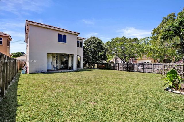 8987 SW 208th St, Cutler Bay, FL 33189