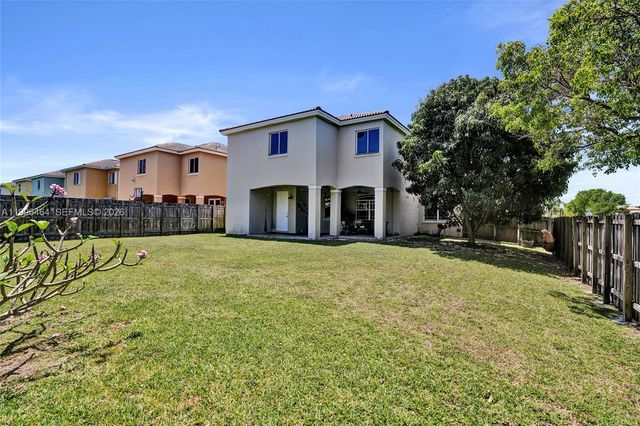 8987 SW 208th St, Cutler Bay, FL 33189