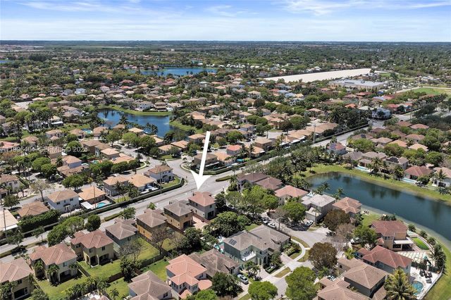 8987 SW 208th St, Cutler Bay, FL 33189