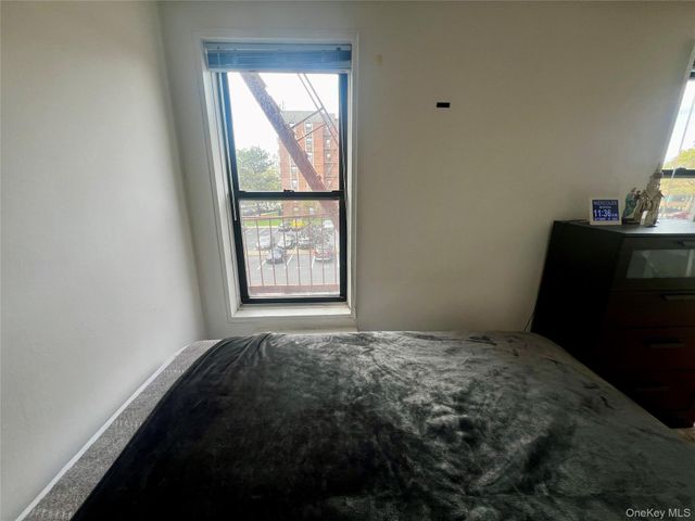 84-29 155th Avenue 2H, Howard Beach, NY 11414