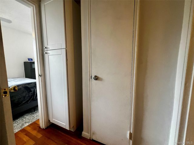 84-29 155th Avenue 2H, Howard Beach, NY 11414