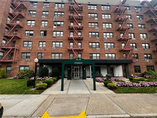 84-29 155th Avenue 2H, Howard Beach, NY 11414