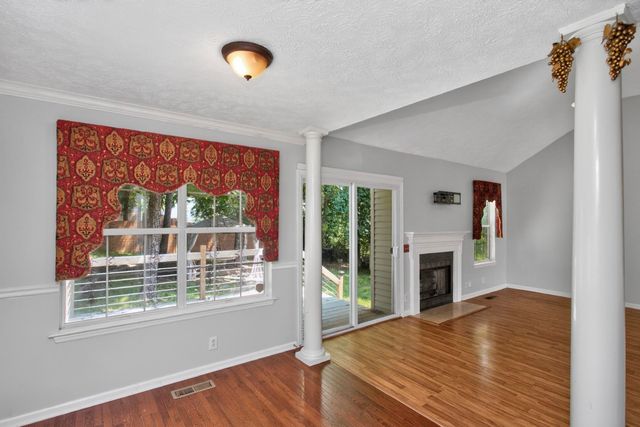 529 Forest Pointe Pl, Antioch, TN 37013