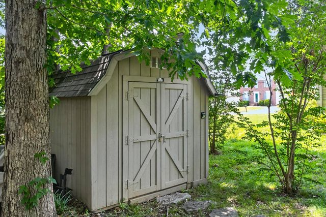 529 Forest Pointe Pl, Antioch, TN 37013