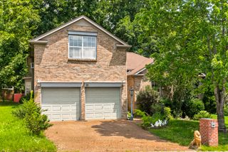 529 Forest Pointe Pl, Antioch, TN 37013