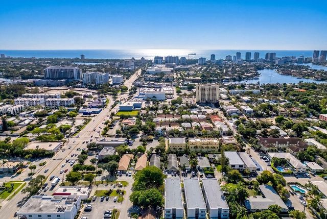 904 NE 17th Ter, Fort Lauderdale, FL 33304