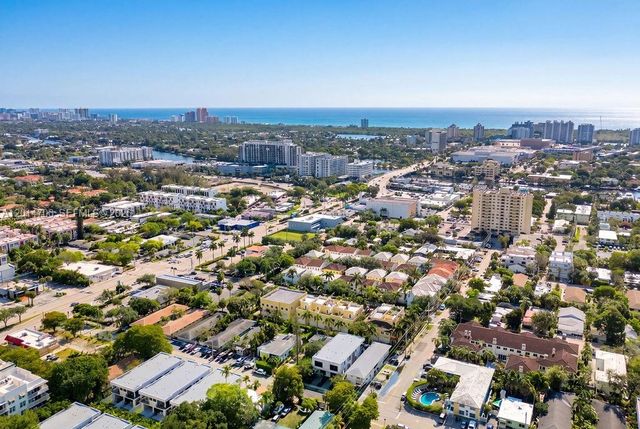 904 NE 17th Ter, Fort Lauderdale, FL 33304