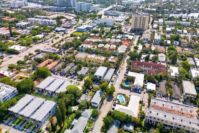 904 NE 17th Ter, Fort Lauderdale, FL 33304