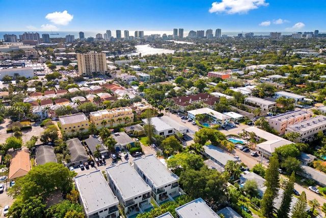904 NE 17th Ter, Fort Lauderdale, FL 33304