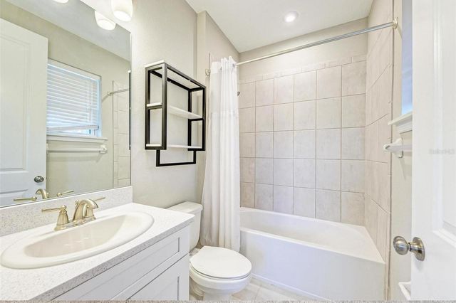 5564 SUMMIT GLEN, Bradenton, FL 34203