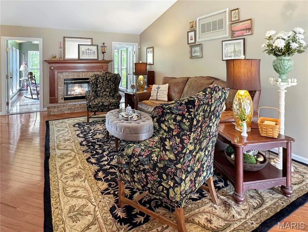 17432 Hilltop Ridge Drive, Eureka, MO 63025