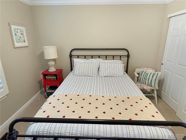 17432 Hilltop Ridge Drive, Eureka, MO 63025